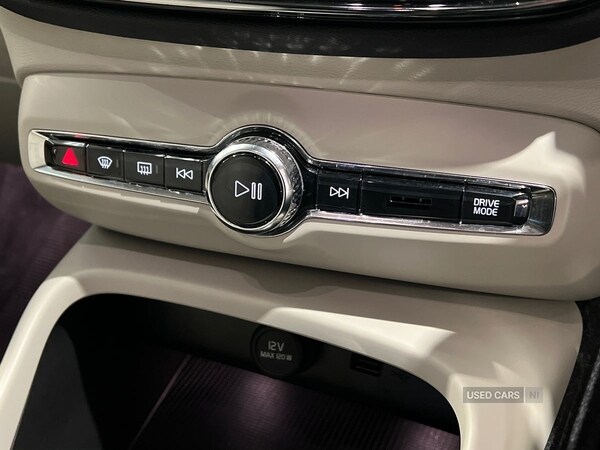 Used Volvo XC40 2021 for sale - 76802921: Photo 26