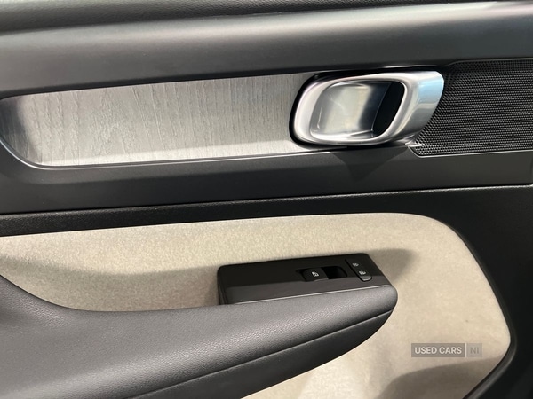 Used Volvo XC40 2021 for sale - 76802921: Photo 35