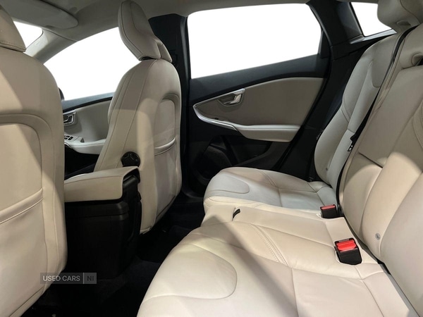 Used Volvo V40 2018 for sale - 77538854: Photo 7