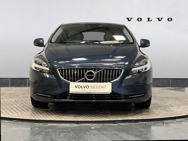 Used Volvo V40 2018 for sale - 77538854: Photo 9