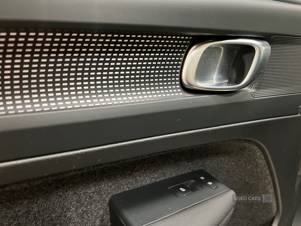 Used Volvo XC40 2025 for sale - 77041138: Photo 37