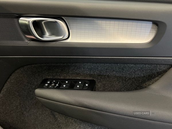 Used Volvo XC40 2022 for sale - 76634465: Photo 30