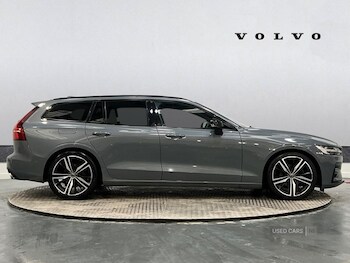 Used Volvo V60 2021 for sale - 77941122: Photo