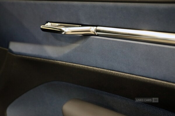 Used Volvo EX30 2025 for sale - 76216090: Photo 12