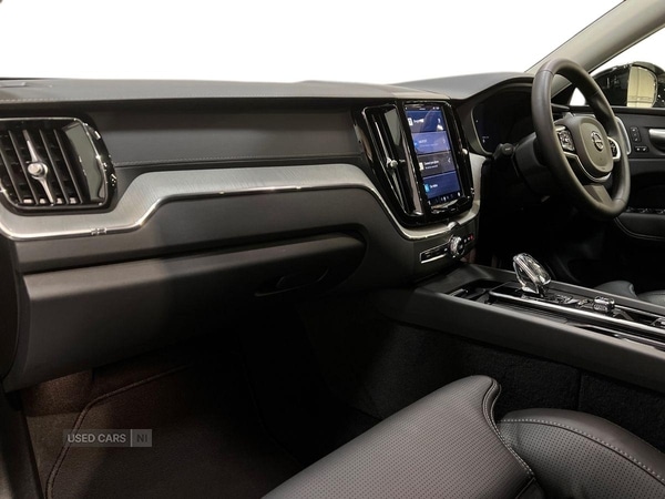Used Volvo XC60 2025 for sale - 77345926: Photo 5