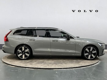 Used Volvo V60 2025 for sale - 78810593: Photo