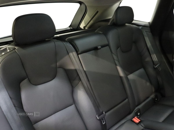 Used Volvo XC60 2023 for sale - 76337994: Photo 7