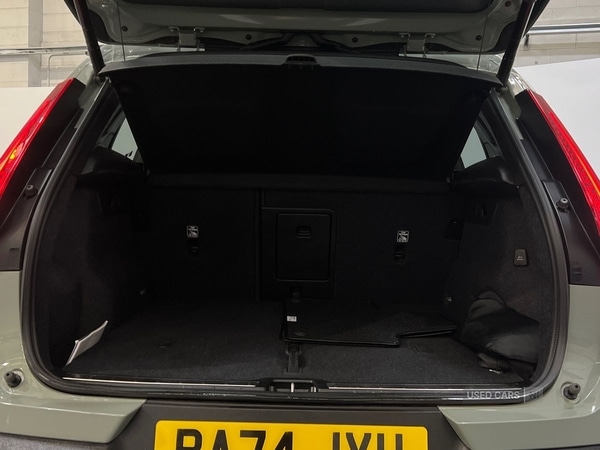 Used Volvo XC40 2025 for sale - 77784947: Photo 14
