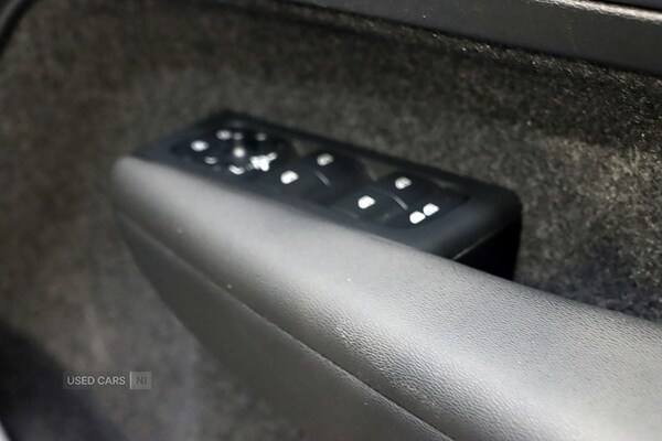 Used Volvo XC40 2024 for sale - 76175906: Photo 15