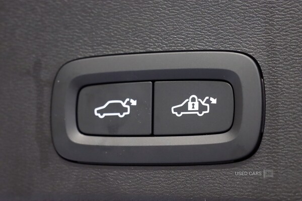 Used Volvo XC40 2024 for sale - 76175906: Photo 29