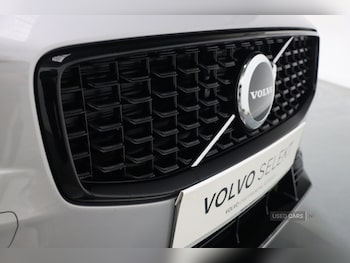 Used Volvo V60 2025 for sale - 76753662: Photo