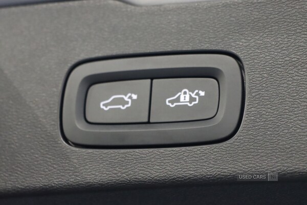 Used Volvo V60 2025 for sale - 76753662: Photo 36