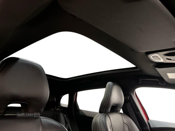 Used Volvo V40 2016 for sale - 76271237: Photo 27