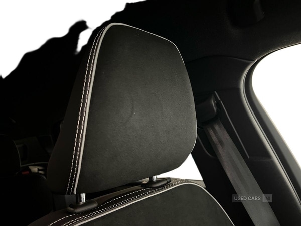 Used Volvo XC40 2025 for sale - 77156889: Photo 17