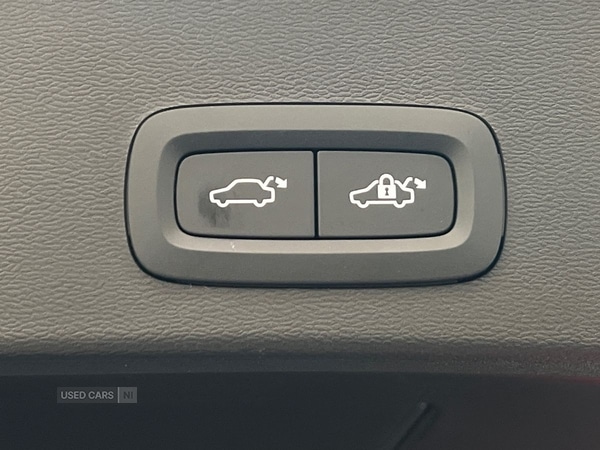 Used Volvo XC40 2025 for sale - 77156889: Photo 32