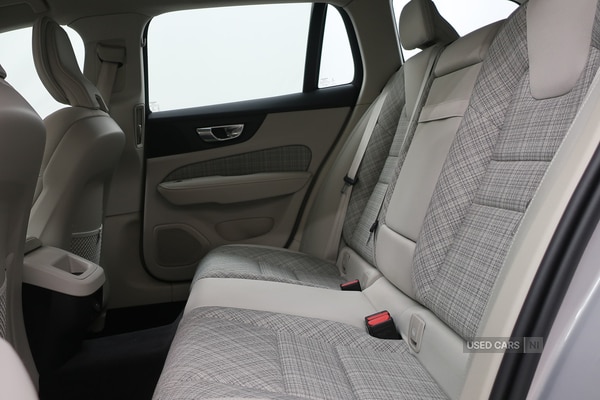 Used Volvo V60 2023 for sale - 75187688: Photo 10