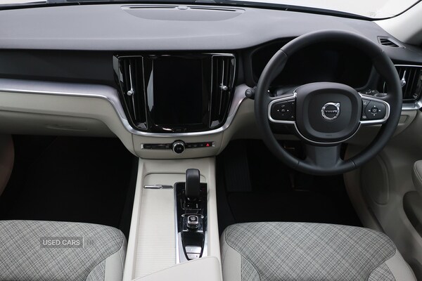Used Volvo V60 2023 for sale - 75187688: Photo 13