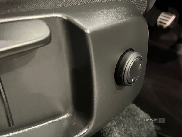 Used Volvo XC40 2021 for sale - 76593025: Photo 24