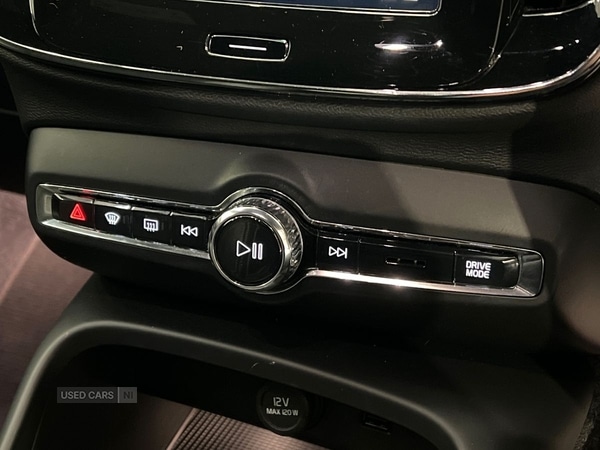 Used Volvo XC40 2021 for sale - 76593025: Photo 25