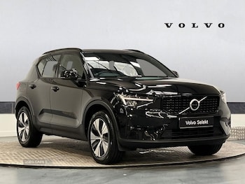 Used Volvo XC40 2023 for sale - 79454192: Photo