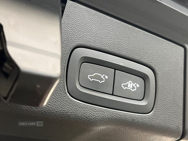 Used Volvo XC60 2021 for sale - 76473976: Photo 41