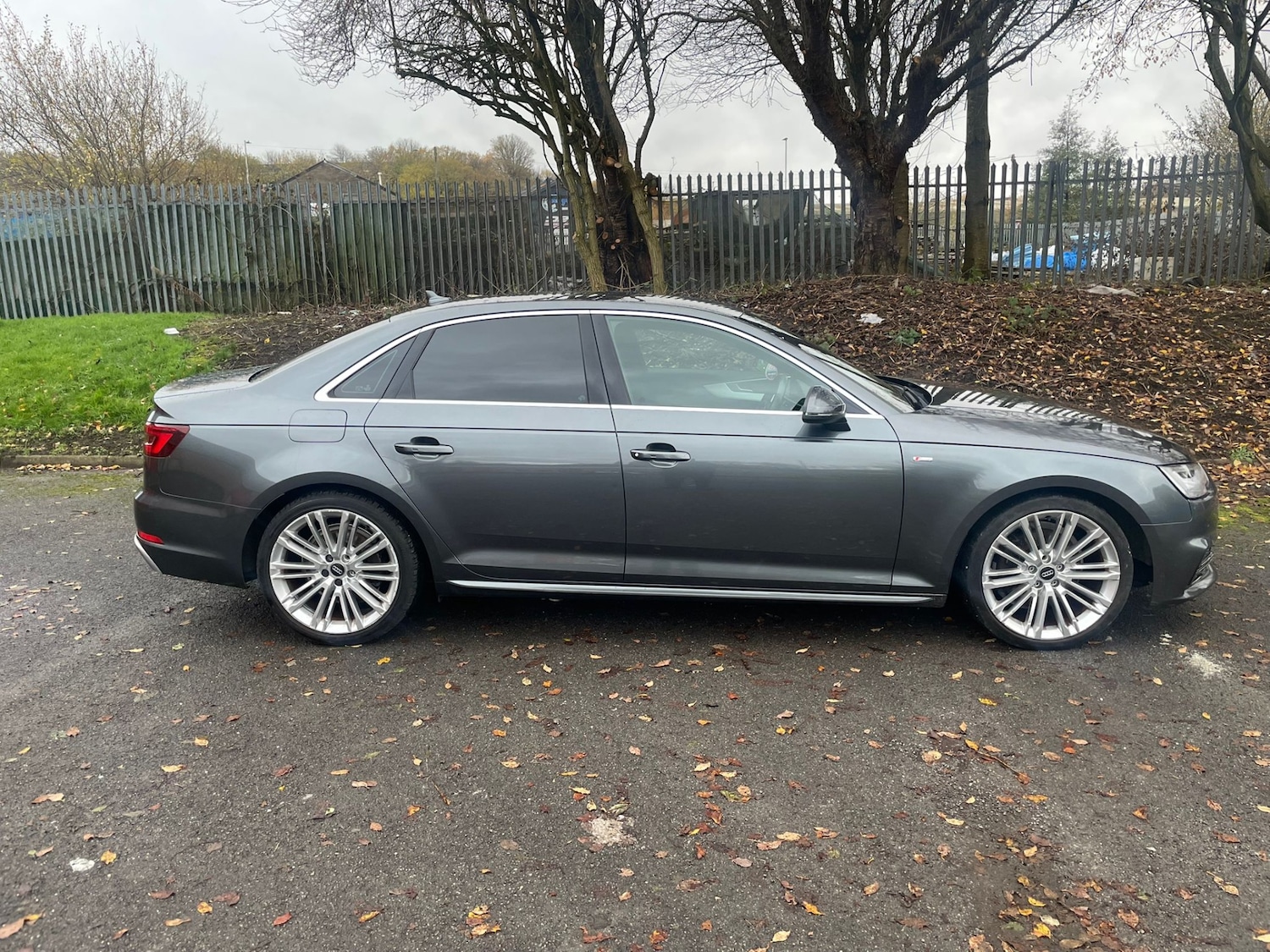 Used Audi A4 2019 for sale - 77053135: Photo 5