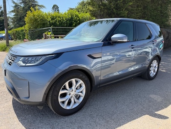Used Land Rover Discovery 2018 for sale - 79285431: Photo