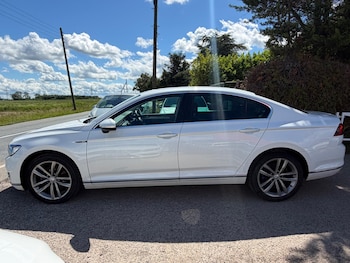Used Volkswagen Passat 2017 for sale - 79285401: Photo