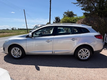 Used Renault Megane 2014 for sale - 79285420: Photo