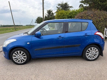 Used Suzuki Swift 2013 for sale - 79285410: Photo