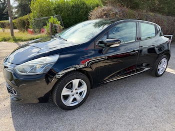 Used Renault Clio 2016 for sale - 79751145: Photo