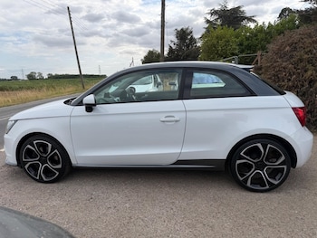 Used Audi A1 2014 for sale - 79348524: Photo