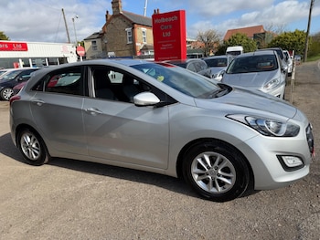 Used Hyundai i30 2016 for sale - 79285415: Photo