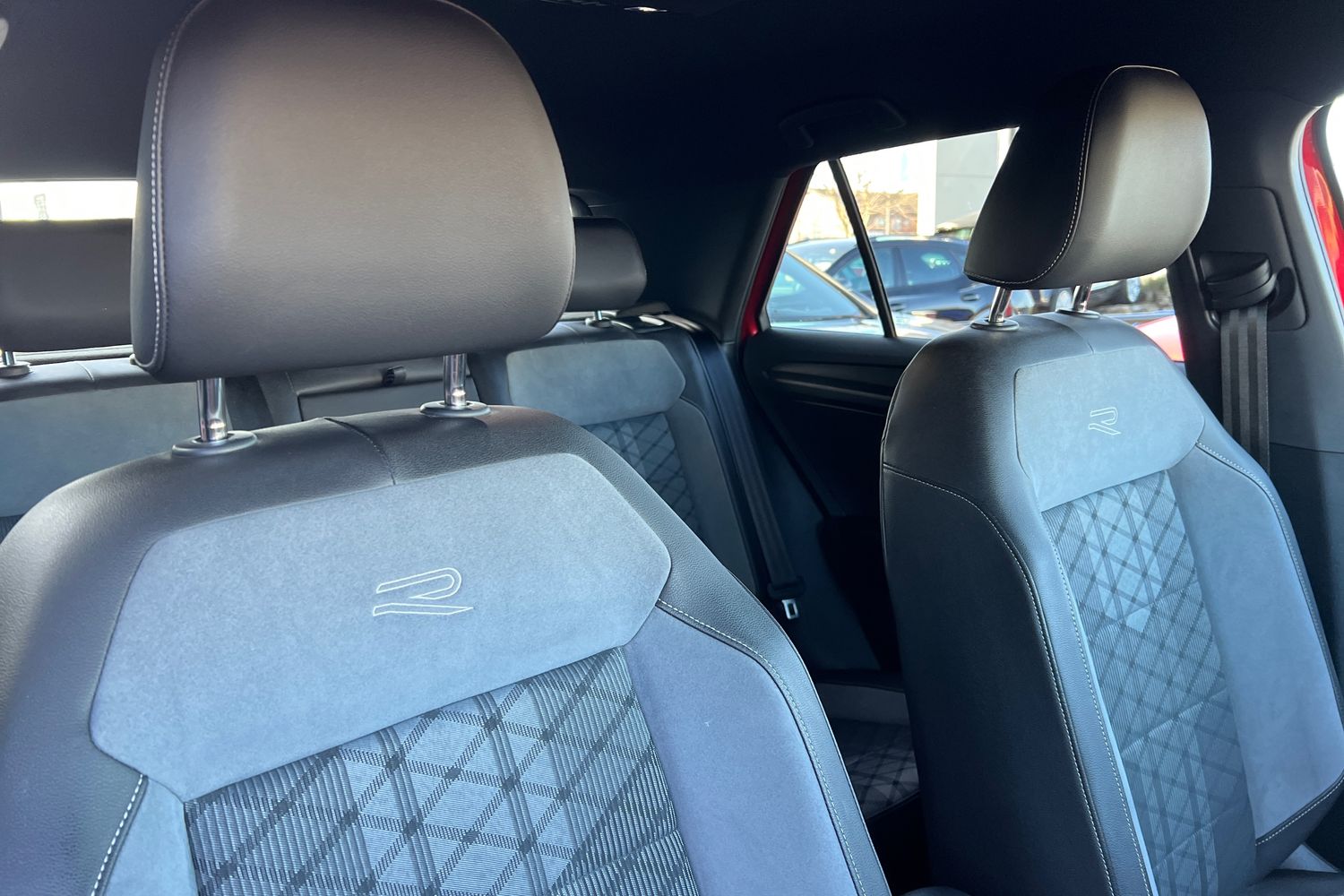 Used Volkswagen T-Roc 2023 for sale - 77499726: Photo 15