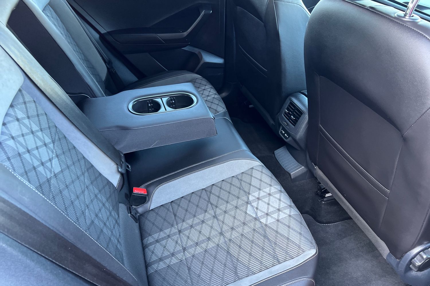 Used Volkswagen T-Roc 2023 for sale - 77499726: Photo 17