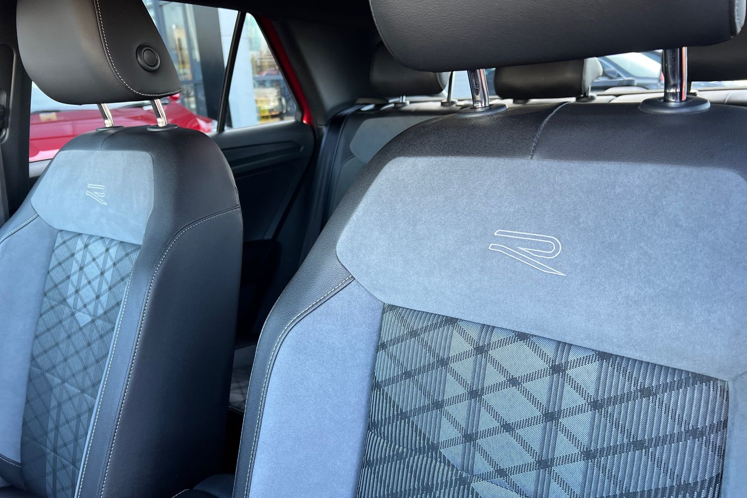 Used Volkswagen T-Roc 2023 for sale - 77499726: Photo 21