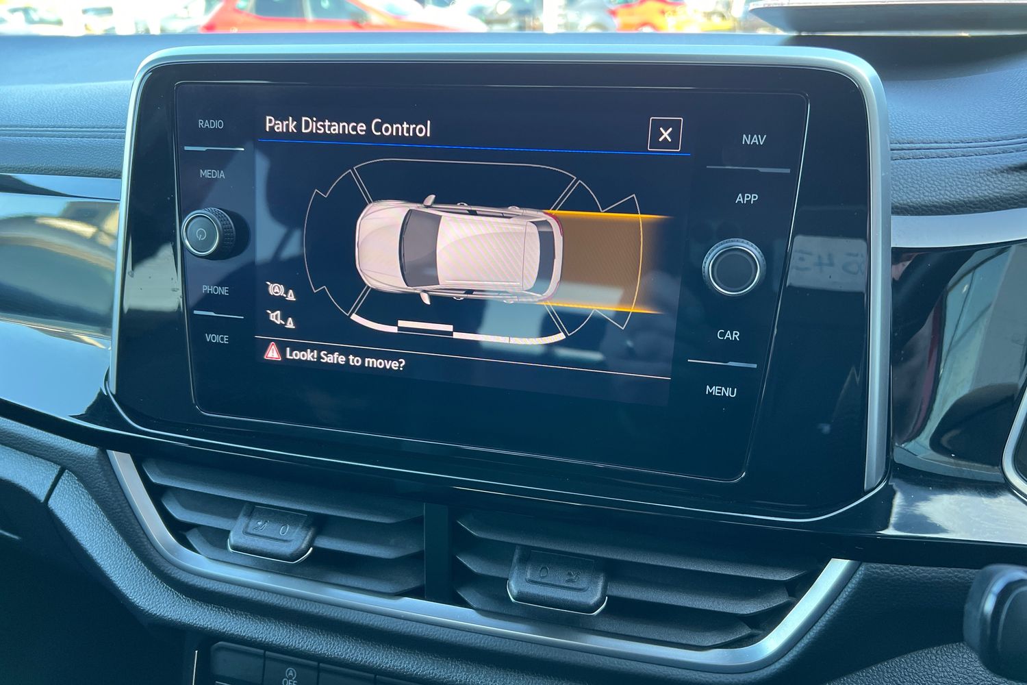 Used Volkswagen T-Roc 2023 for sale - 77499726: Photo 29