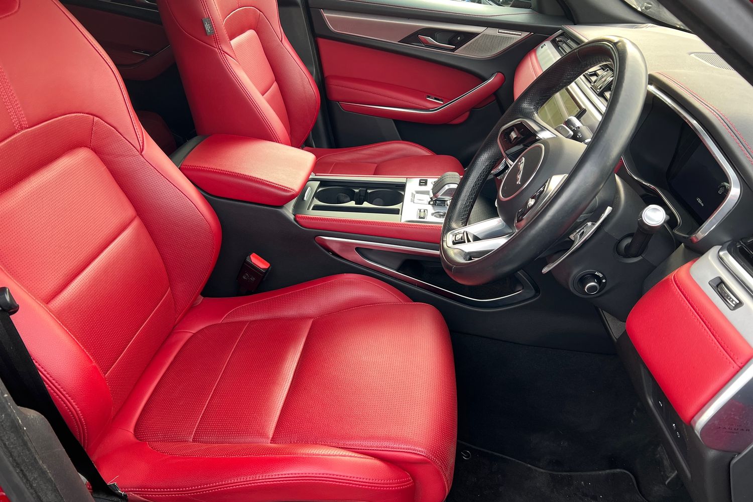 Used Jaguar F-Pace 2021 for sale - 77137715: Photo 16