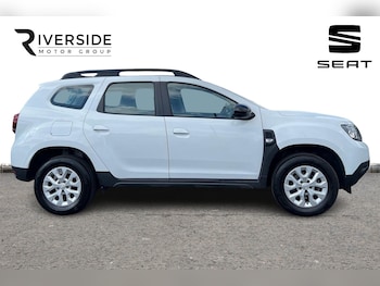 Used Dacia Duster 2022 for sale - 79021110: Photo