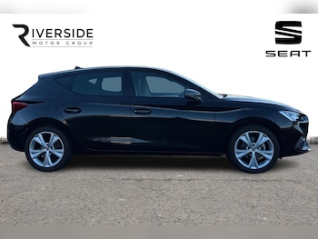 Used SEAT Leon 2024 for sale - 78108752: Photo