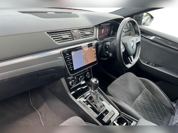 Used Skoda Superb 2019 for sale - 78530415: Photo