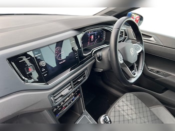 Used Volkswagen Polo 2023 for sale - 78141836: Photo