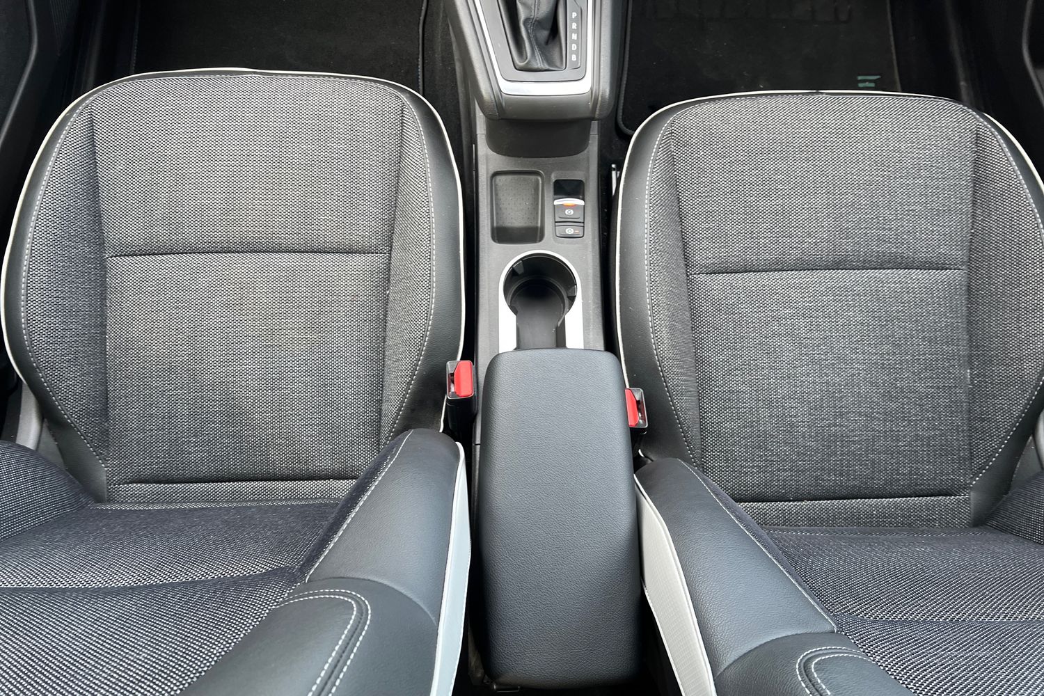 Used Renault Captur 2024 for sale - 76683906: Photo 18