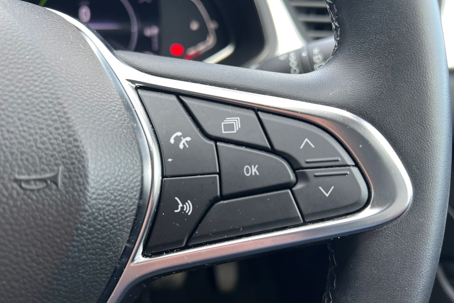 Used Renault Captur 2024 for sale - 76683906: Photo 32