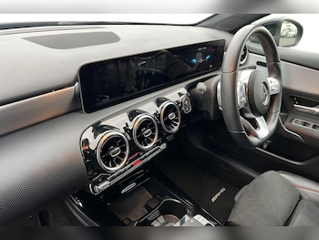 Used Mercedes-Benz A-Class 2018 for sale - 76683899: Photo