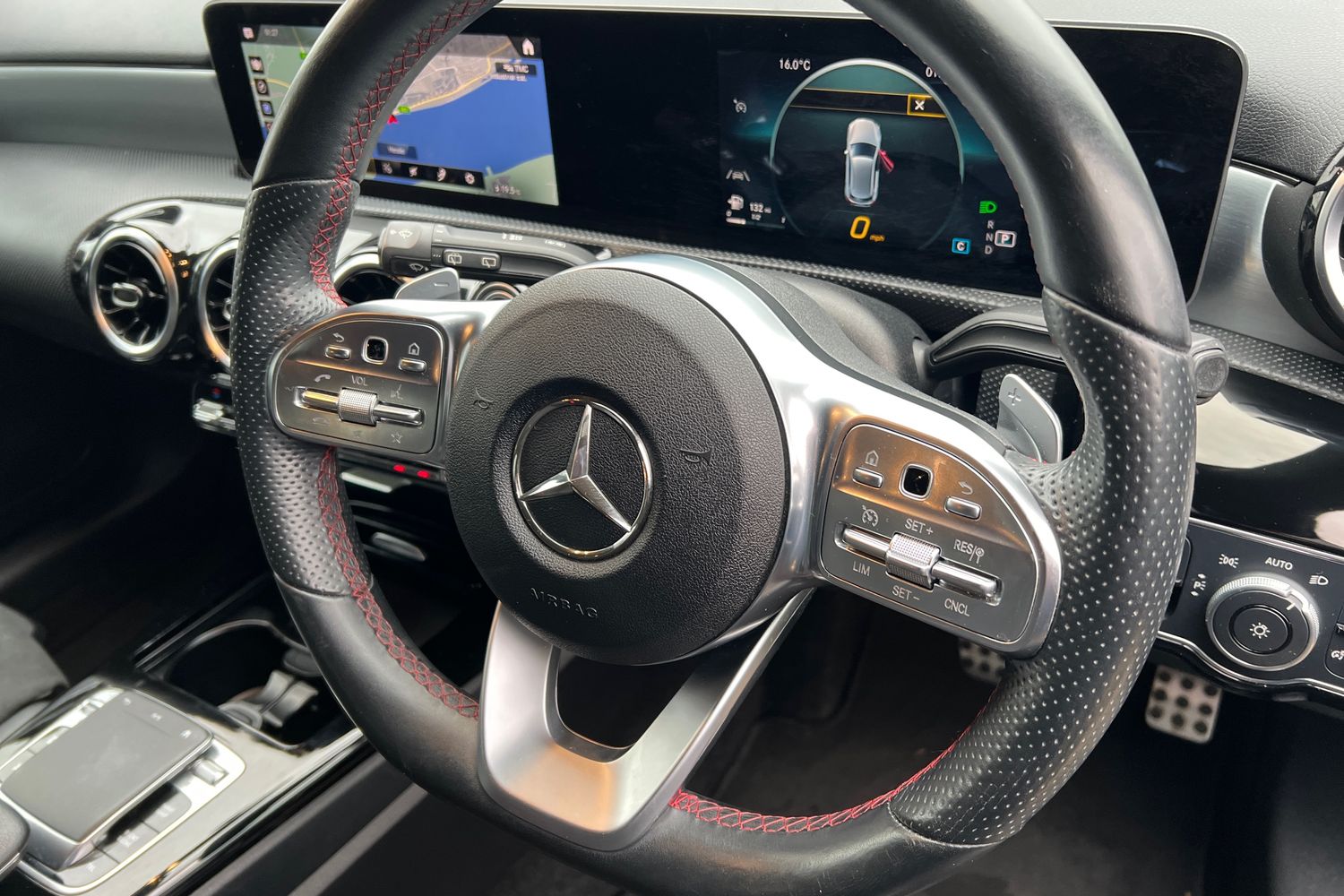 Used Mercedes-Benz A-Class 2018 for sale - 76683899: Photo 35