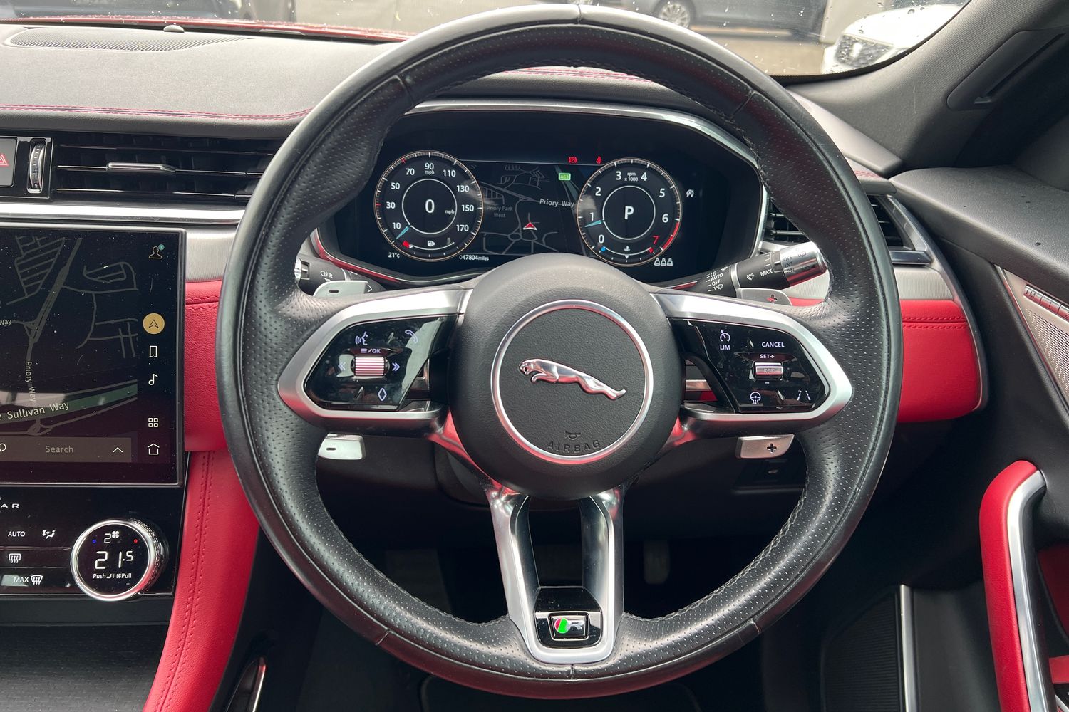 Used Jaguar F-Pace 2021 for sale - 76683874: Photo 16