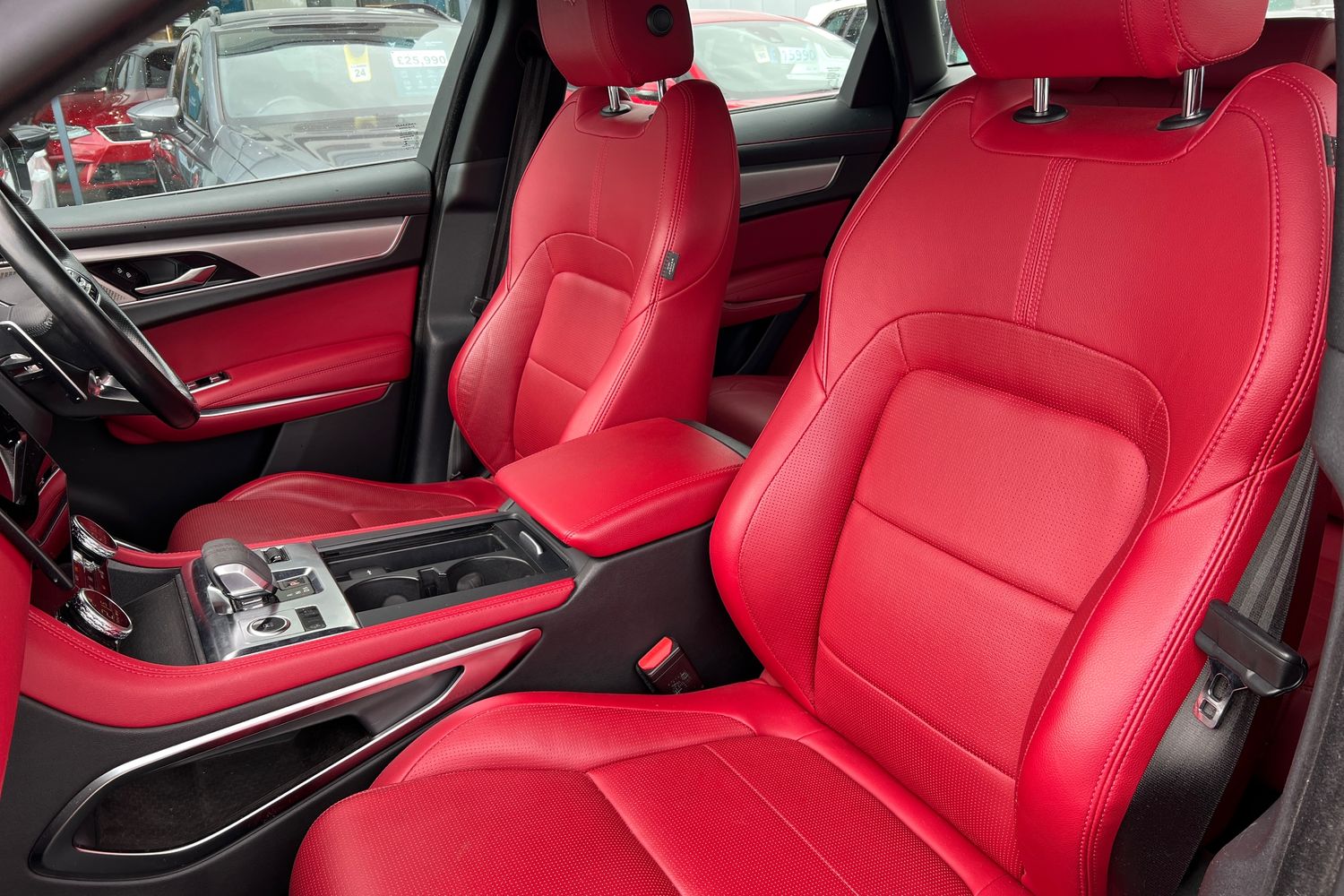 Used Jaguar F-Pace 2021 for sale - 76683874: Photo 19