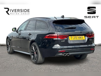 Used Jaguar XF 2019 for sale - 78706538: Photo