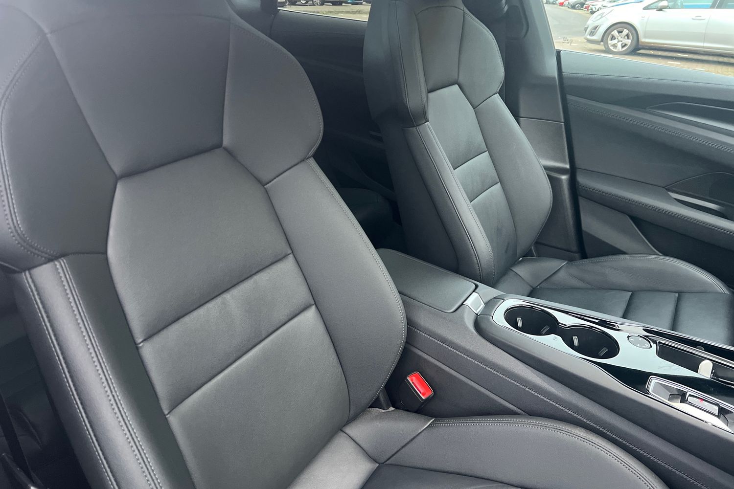 Used Audi e-tron GT 2023 for sale - 76683926: Photo 11